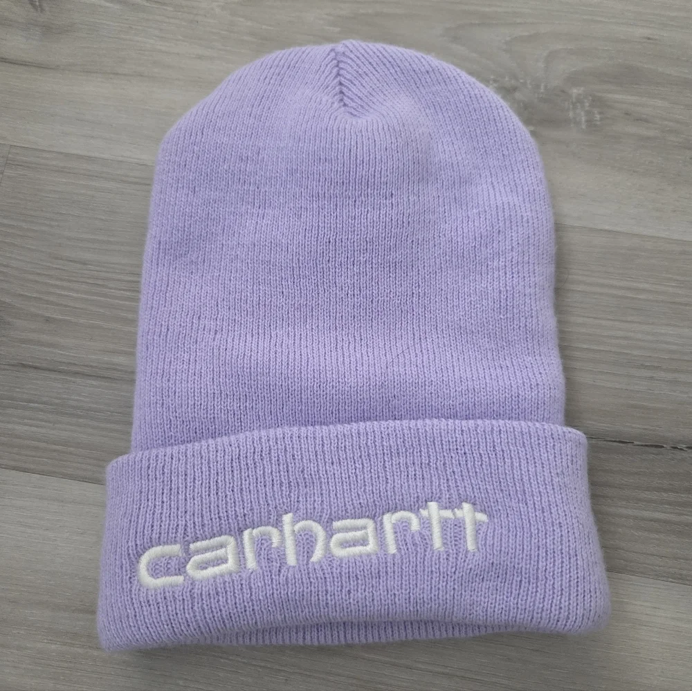 Carhartt Men’s Knit Insulated Cuffed Beanie One Size Lavender Spellout &‎ Logo